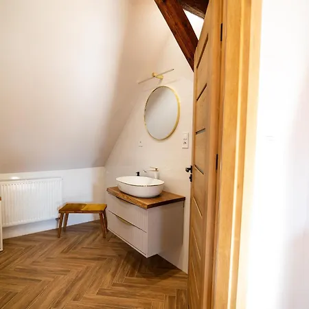 Pod Bukowym Lasem * كوفاره