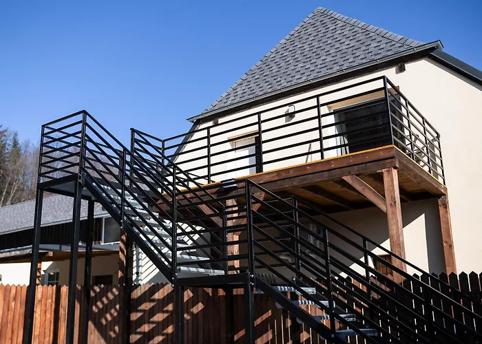 Pod Bukowym Lasem Apartment *