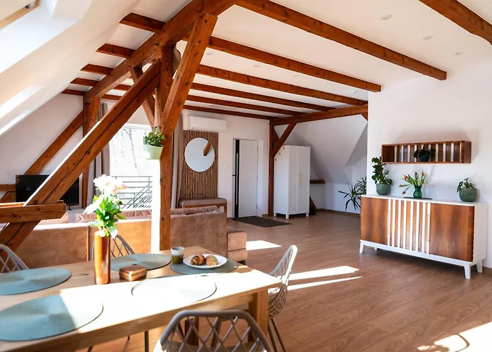 Pod Bukowym Lasem * Kowary